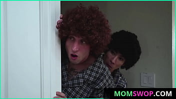 MomSwop.com ⏩ Slept Guys Exchanging their Stepmoms at Midnight (Lexi Luna, Bella Rossi, Codey Carter, David Lee XXX)